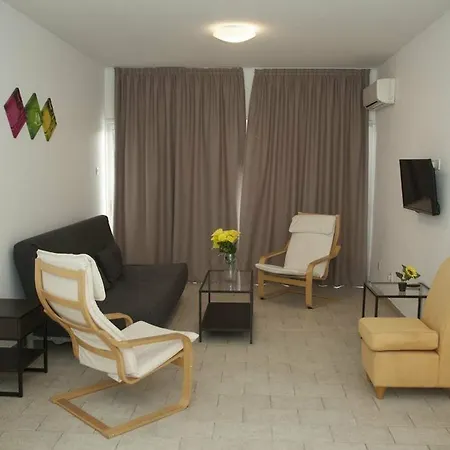 Apartamento Anemos *
